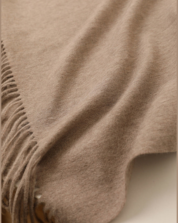 The Nomad Lambswool Blanket-Wrap, detail 2