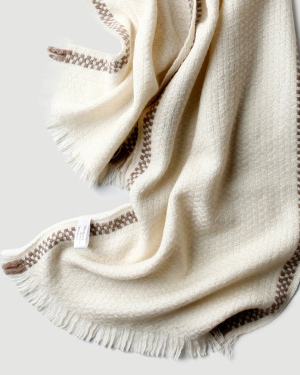 The Herringbone Wool Scarf, detail 3