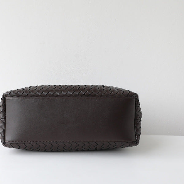 Wildfool The Vicenza Woven Tote, the base