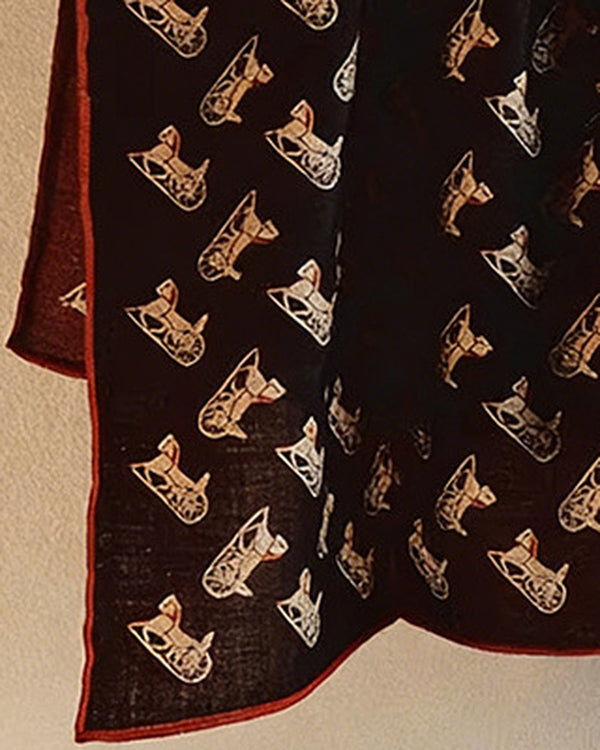 The Silk-Wool Square, Vintage Carriage 85 cm detail