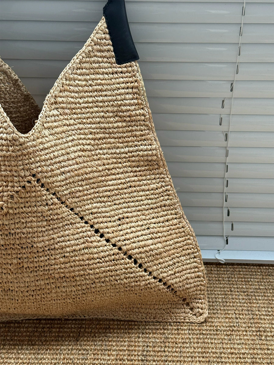 The French Raffia Shoulder Bag