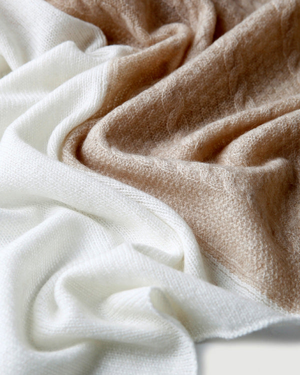 The Undyed Cable-Knit Cashmere Shawl, detail 3