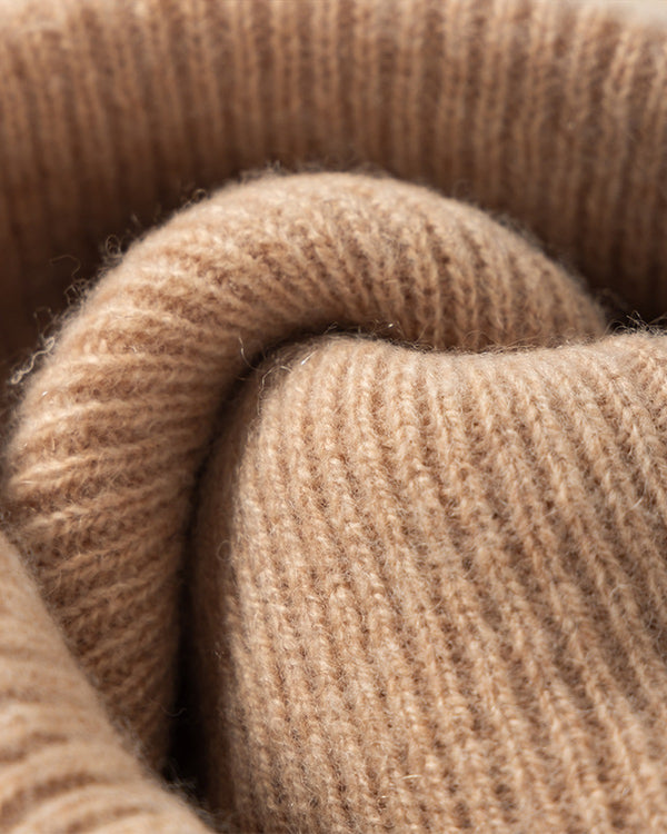 The Alashan Cashmere-Blend Beanie, detail 3