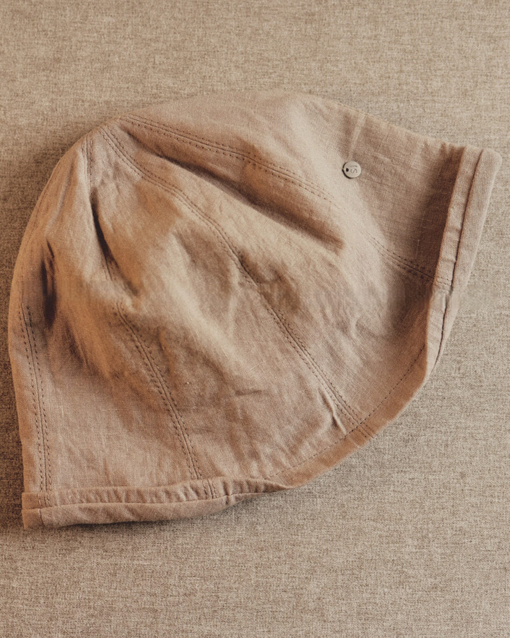 Wildfool Washed Linen Docker Cap in Khaki — front view showing six-panel construction