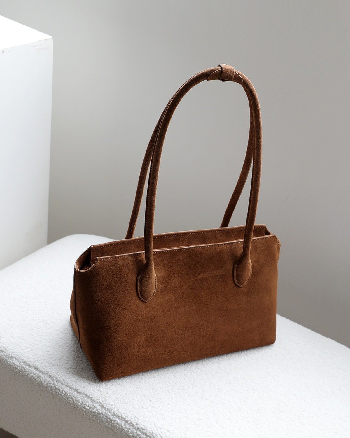 Wildfool The Padova Shoulder Tote in Cognac, three-quarter view