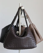 Wildfool The Treviso Woven Hobo, hanging (2)