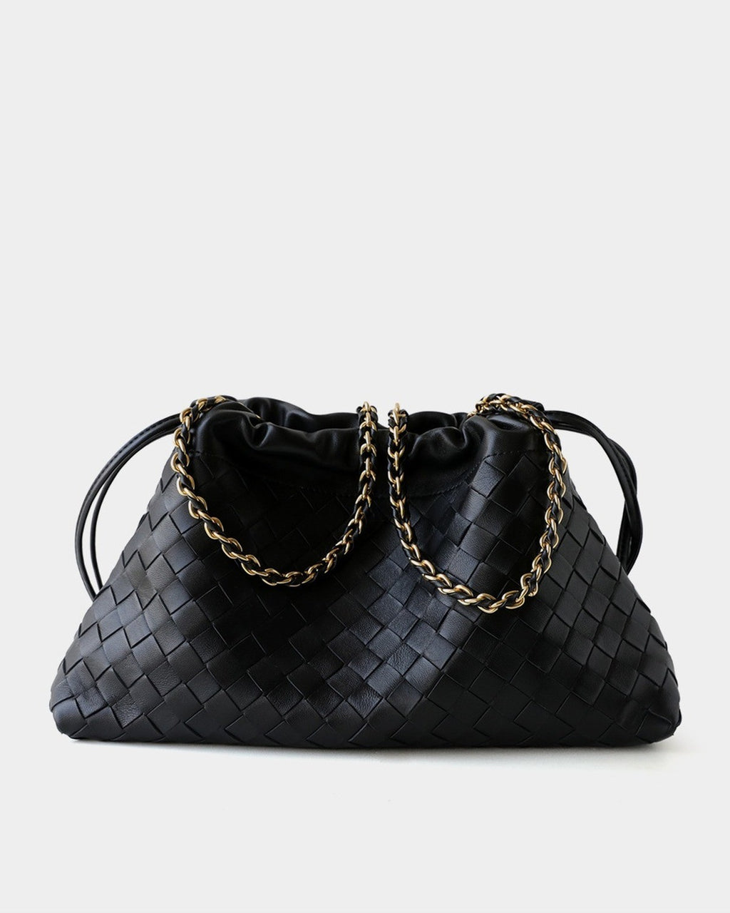 Wildfool The Assisi Chain Pouch in Black, front view (2)