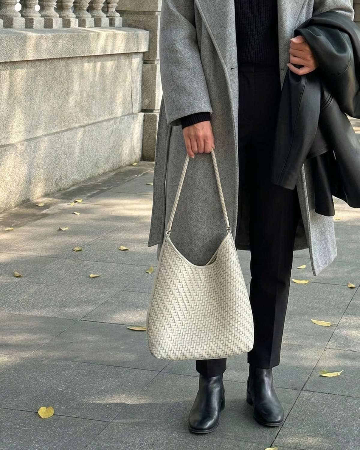 The Woven Leather Shoulder Bag