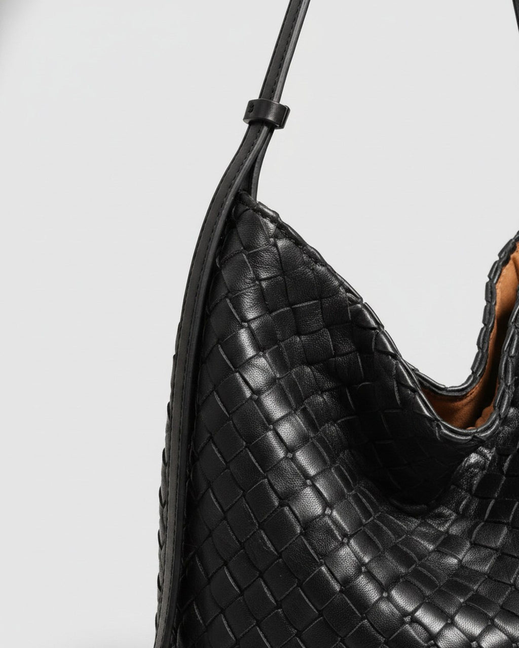 The Cognac Leather Tote - Black