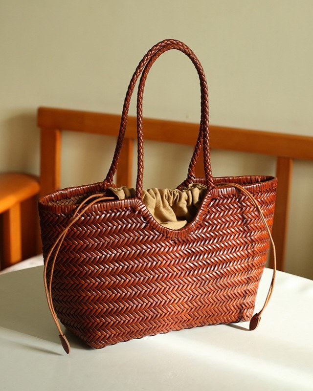 The Positano Basket Tote
