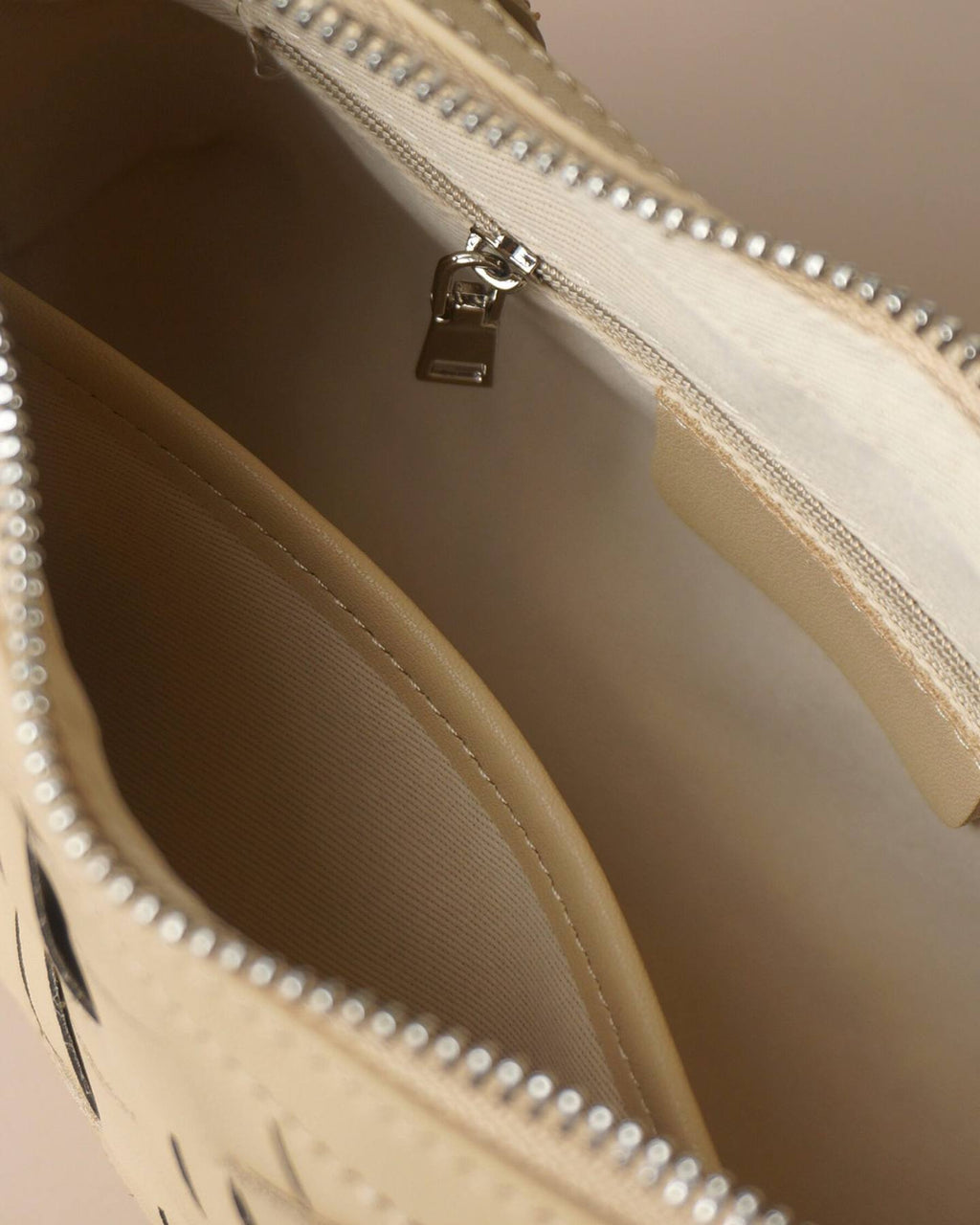 The Sorrento Zip Bag