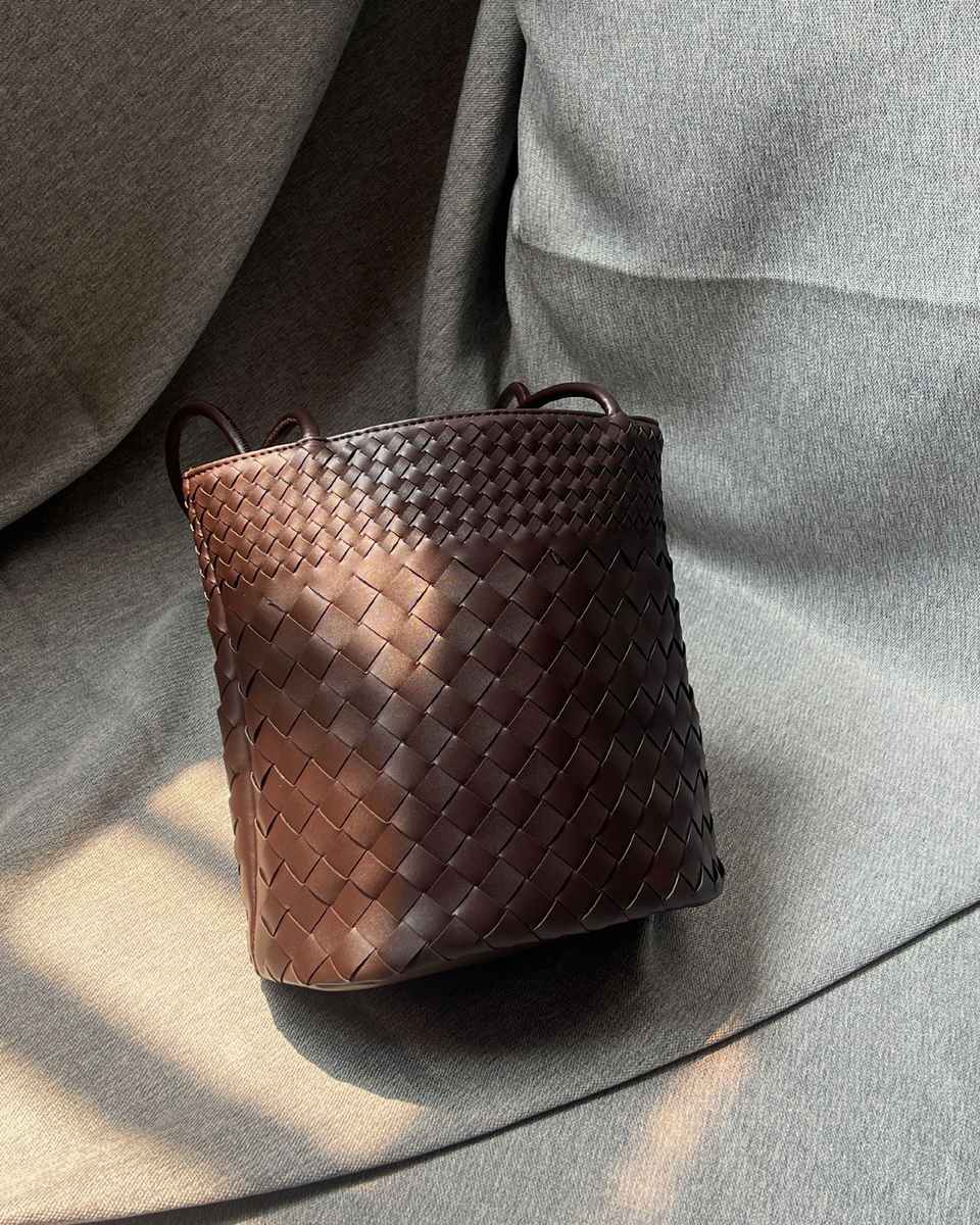 The Verona Woven Bucket