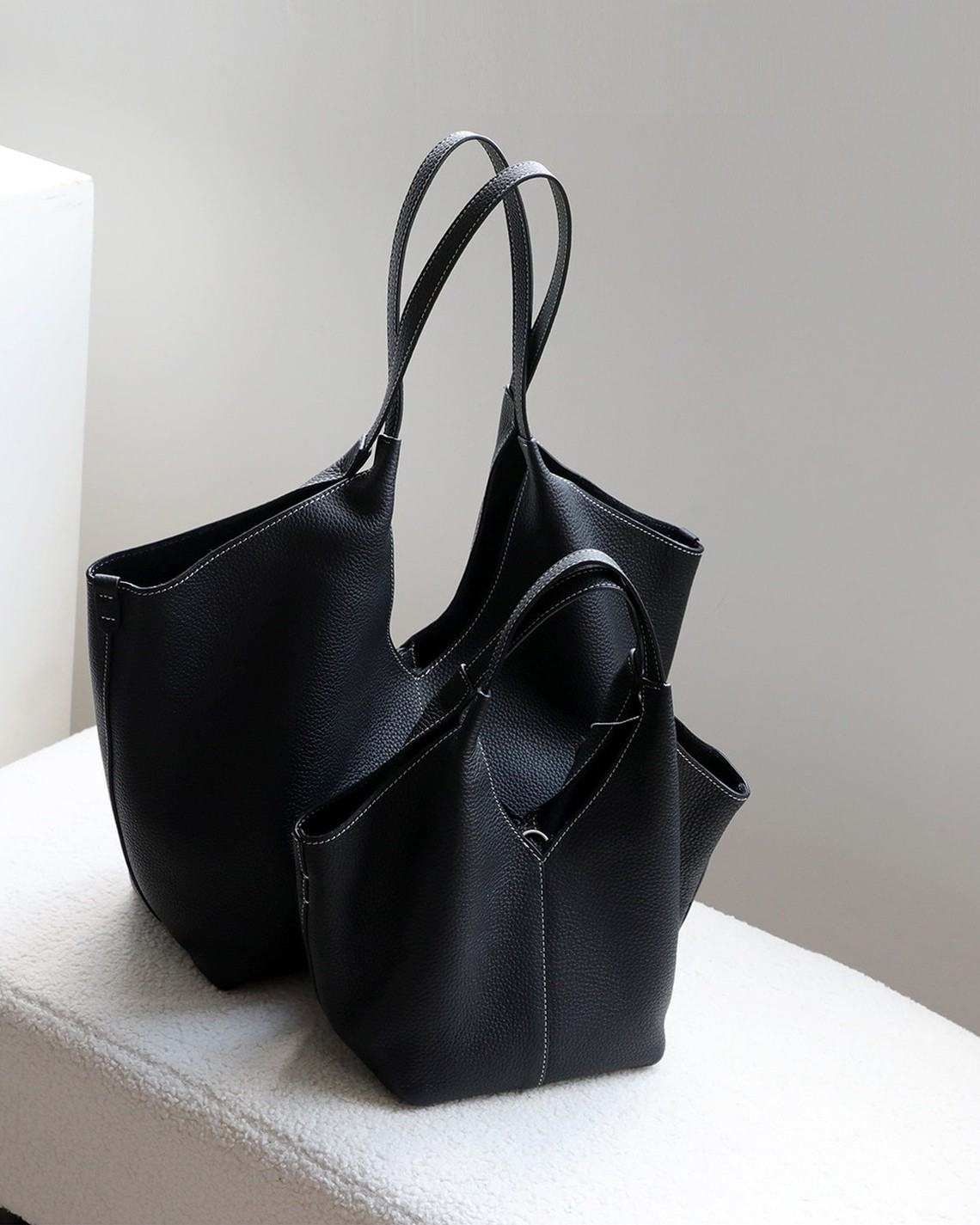 The Bologna Leather Tote