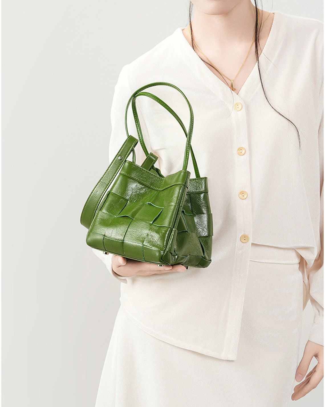 The Lucca Woven Bucket