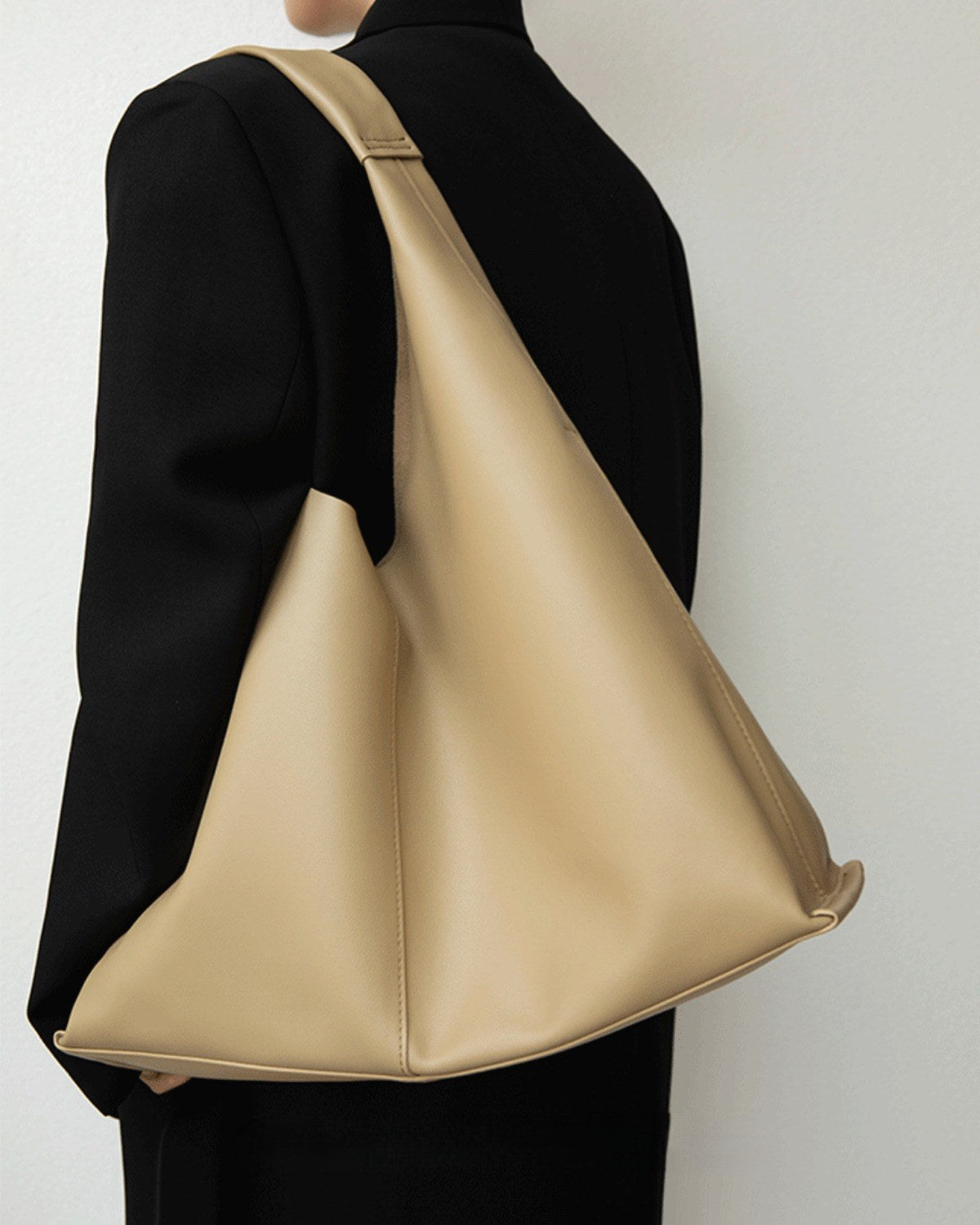 Wildfool The Como Slouch Tote — detail view