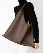 Wildfool The Como Slouch Tote — detail view