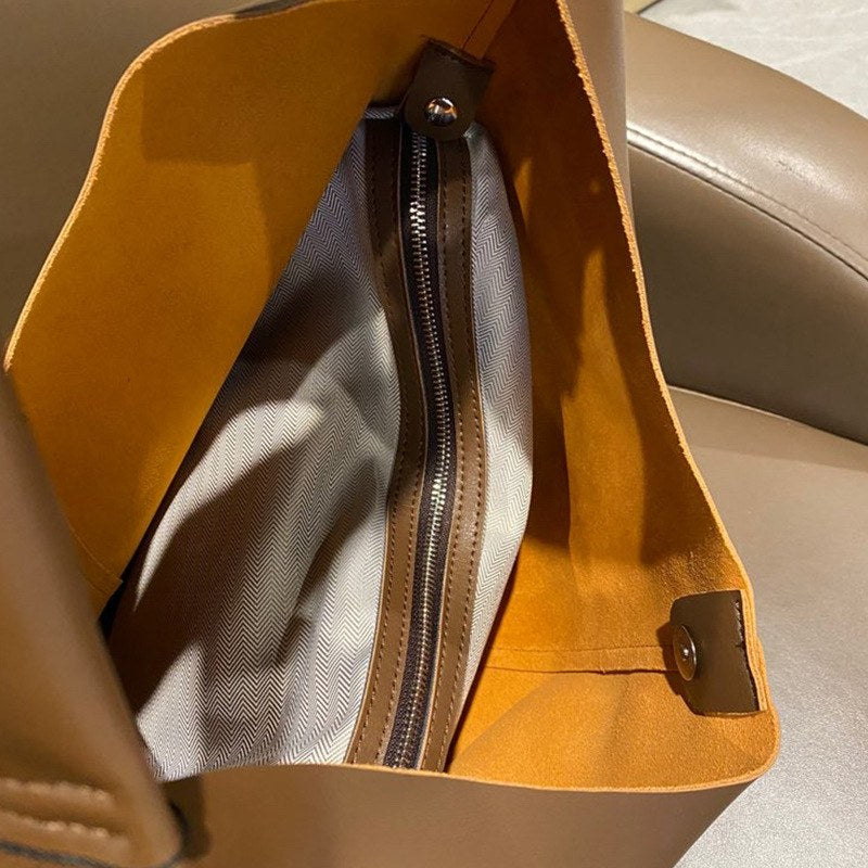 Wildfool The Como Slouch Tote — detail view