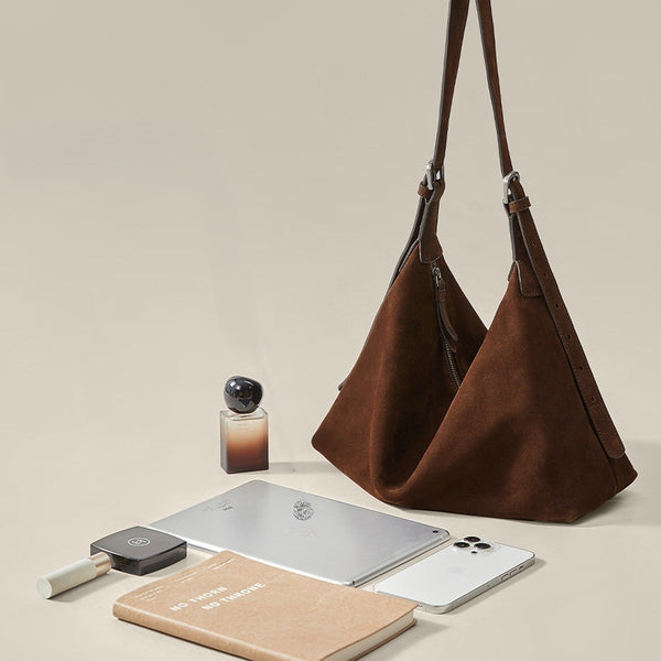 The Elba Hobo — What fits