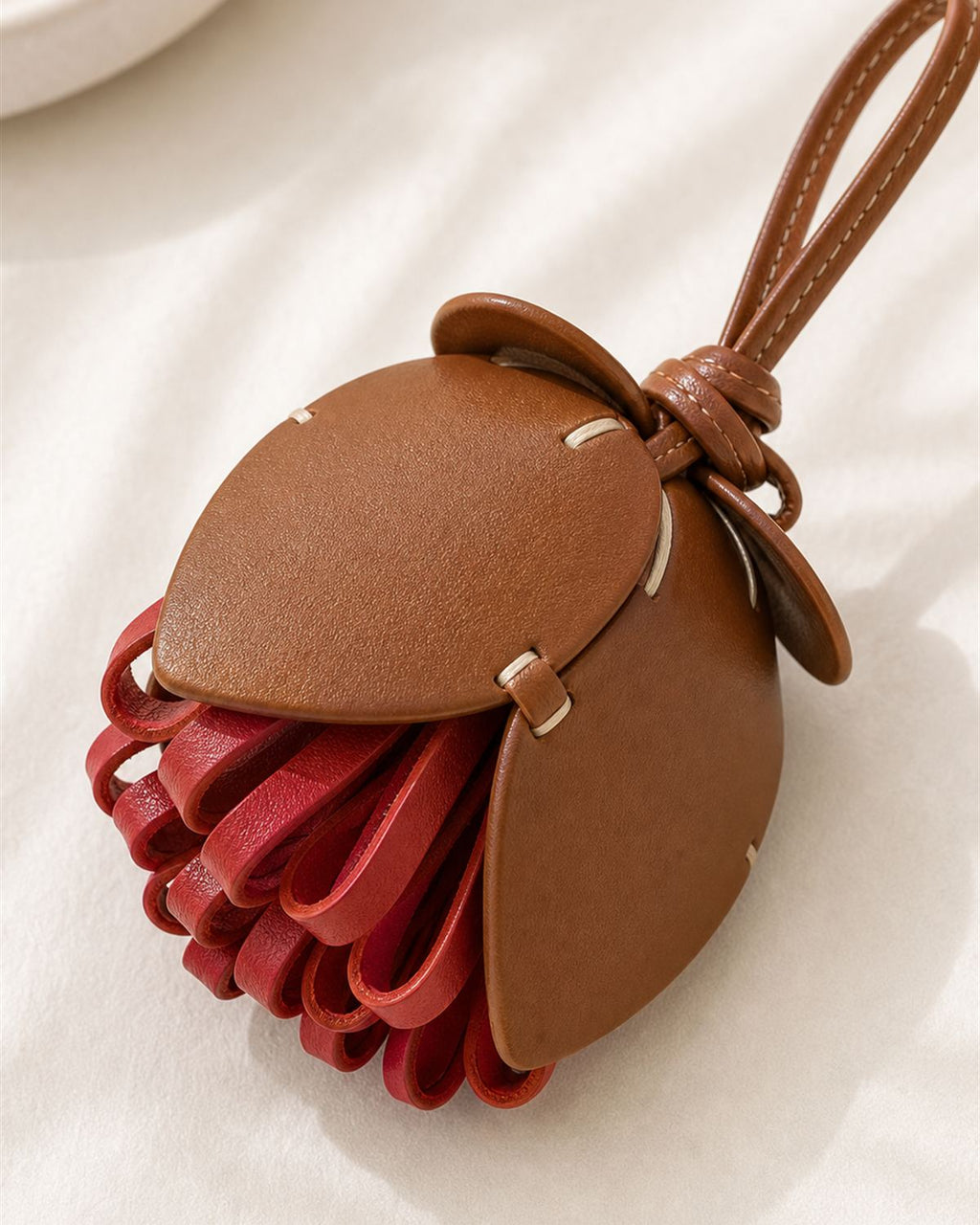 The Tricolor Bloom Charm - Tan-Red