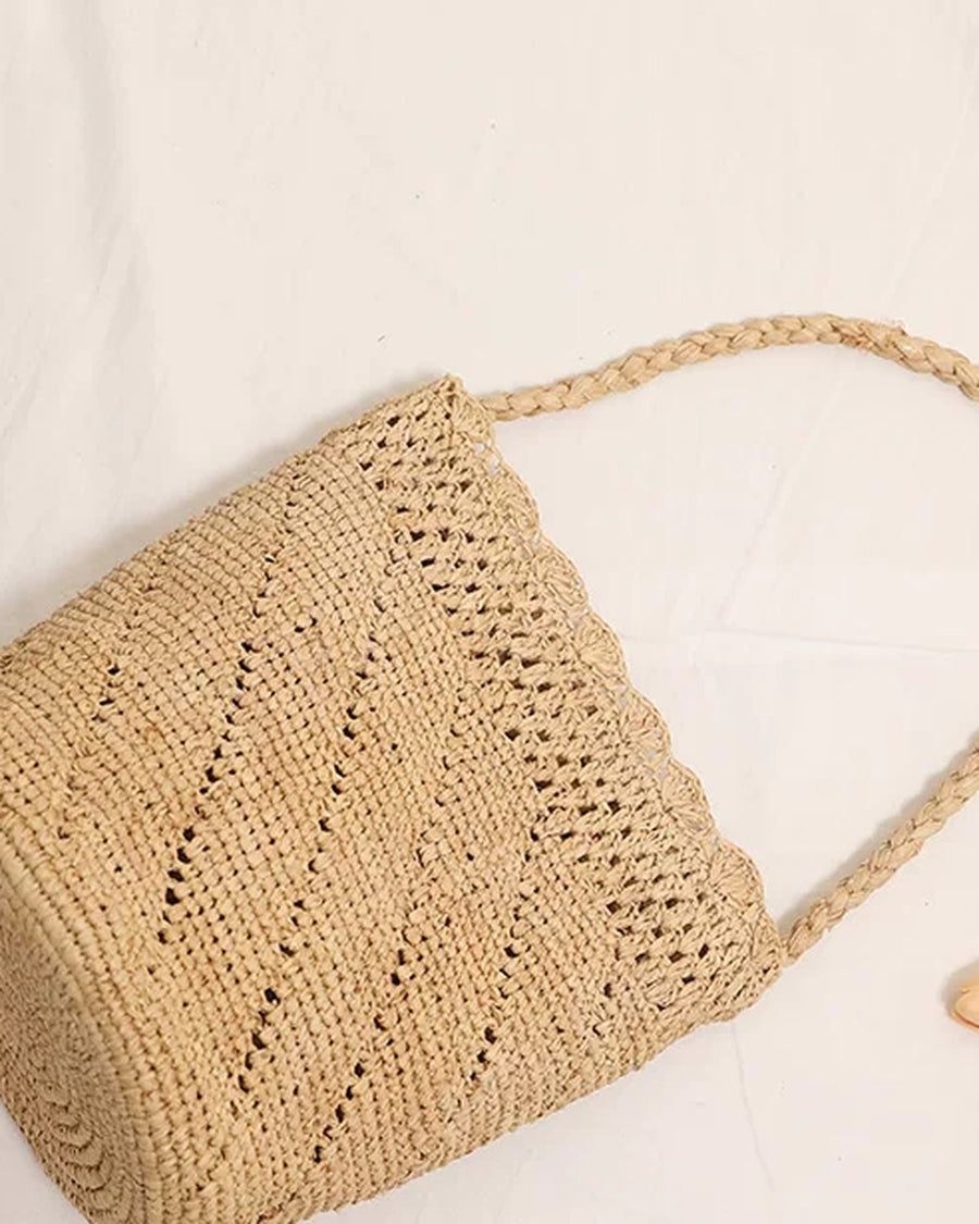 The Scalloped Raffia Bucket Bag