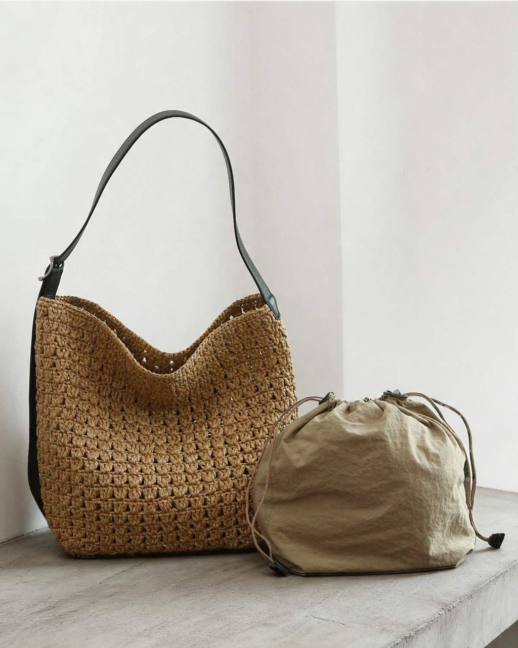The Camogli Straw Crossbody