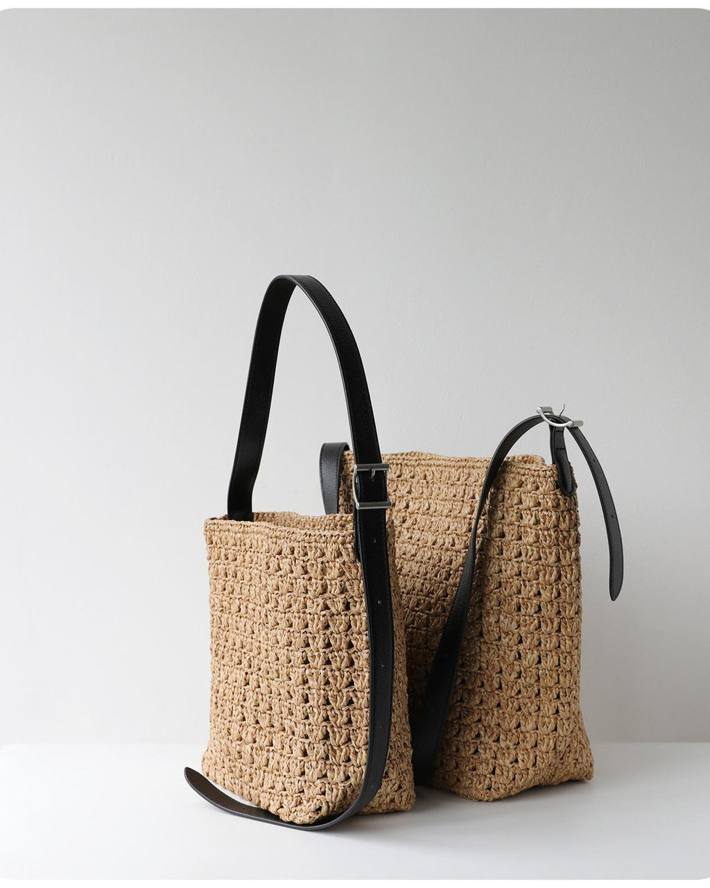 The Camogli Straw Crossbody