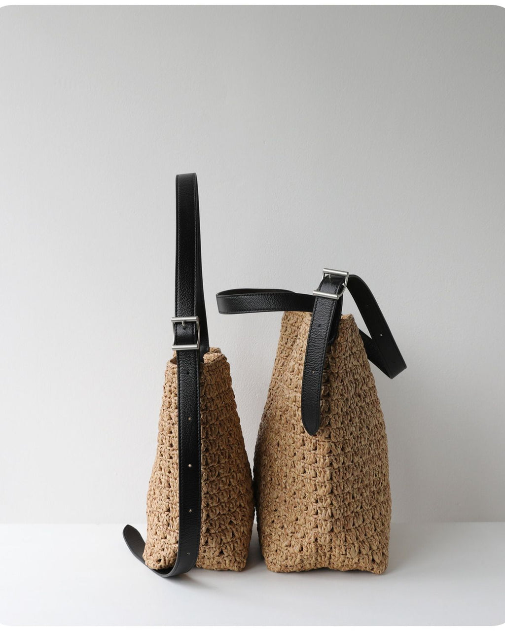 The Camogli Straw Crossbody