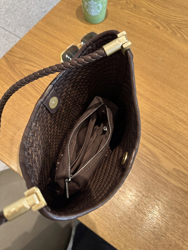 The Woven Leather Shoulder Bag - Espresso