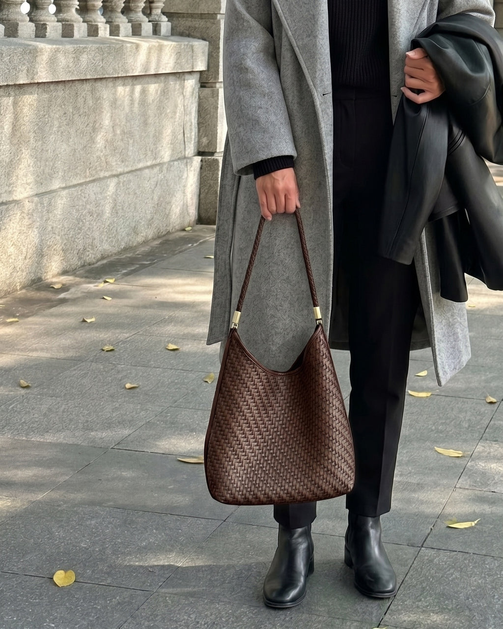 The Woven Leather Shoulder Bag - Espresso
