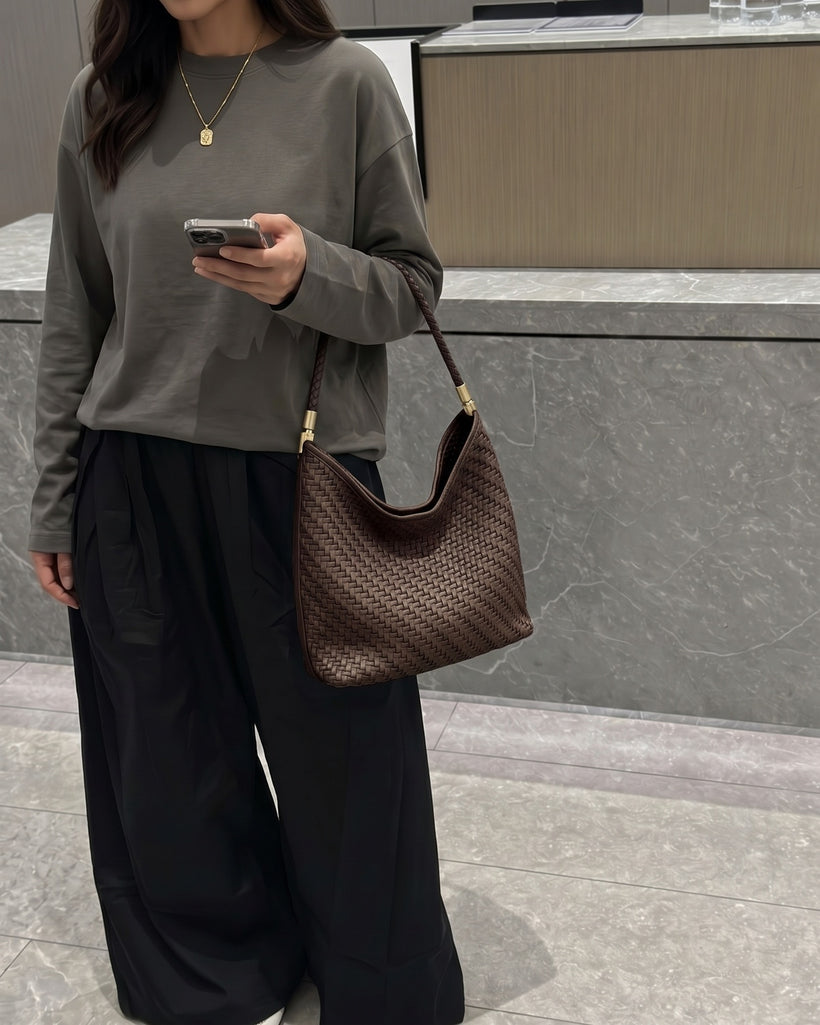 The Woven Leather Shoulder Bag - Espresso