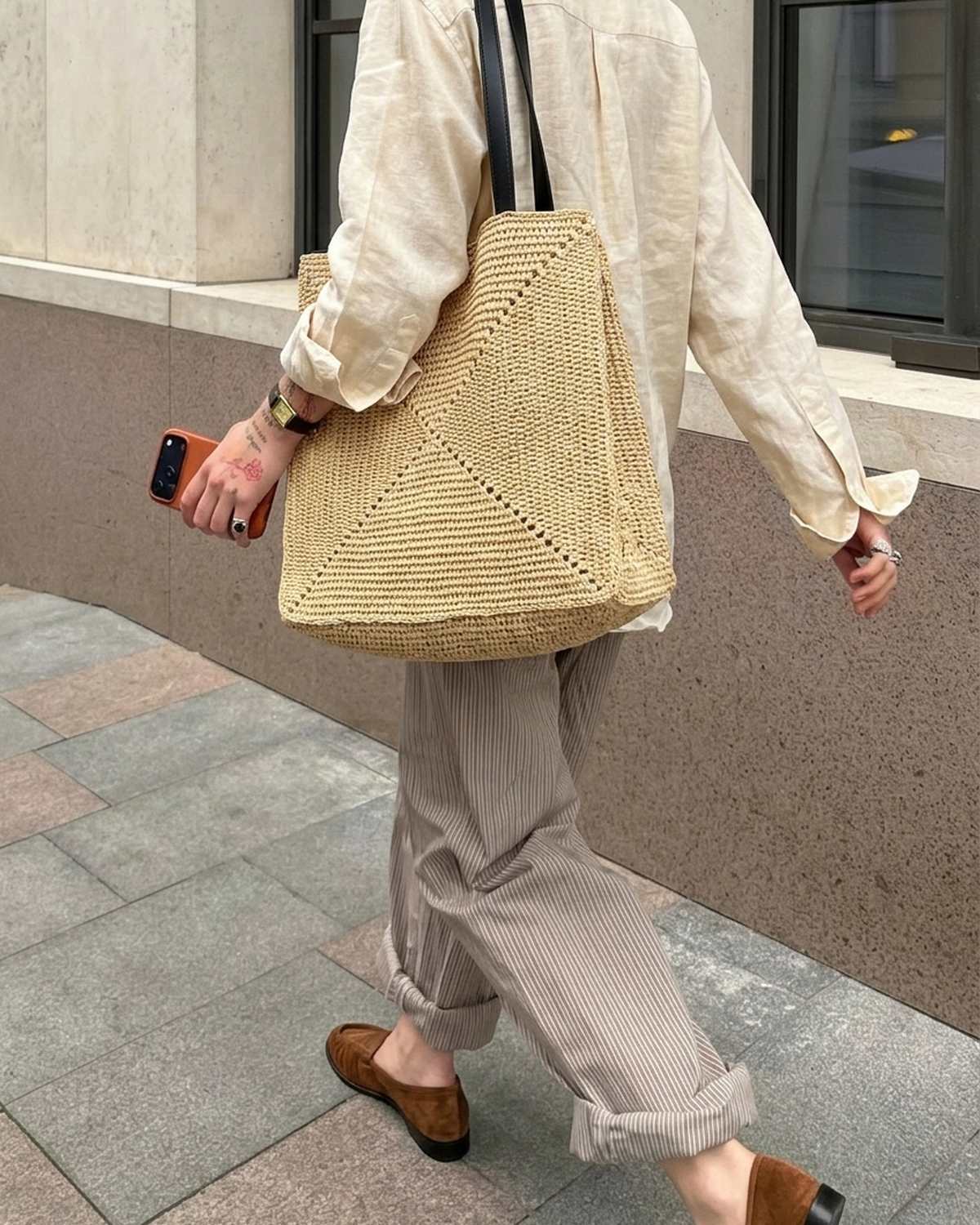 The Grand Market Tote - Natural · Black Strap, street style back view