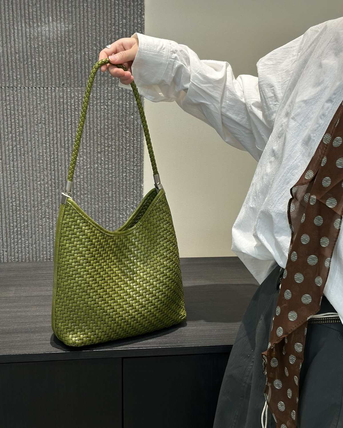 The Sage Woven Leather Bag - Olive