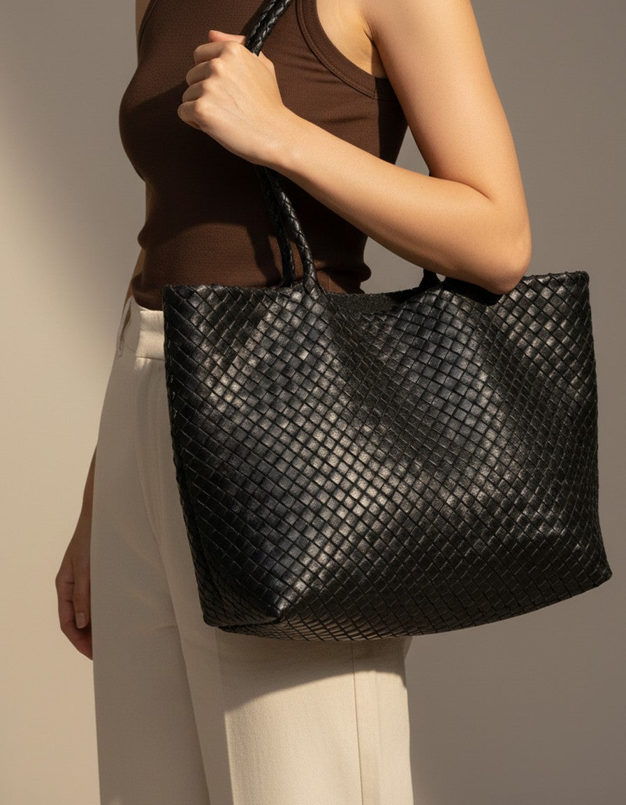 The Olive Leather Tote - Black