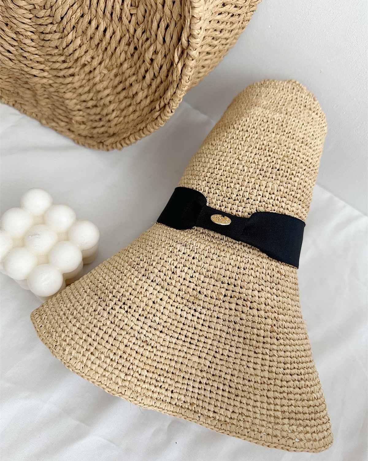 The Wide-Brim Straw Hat - Natural