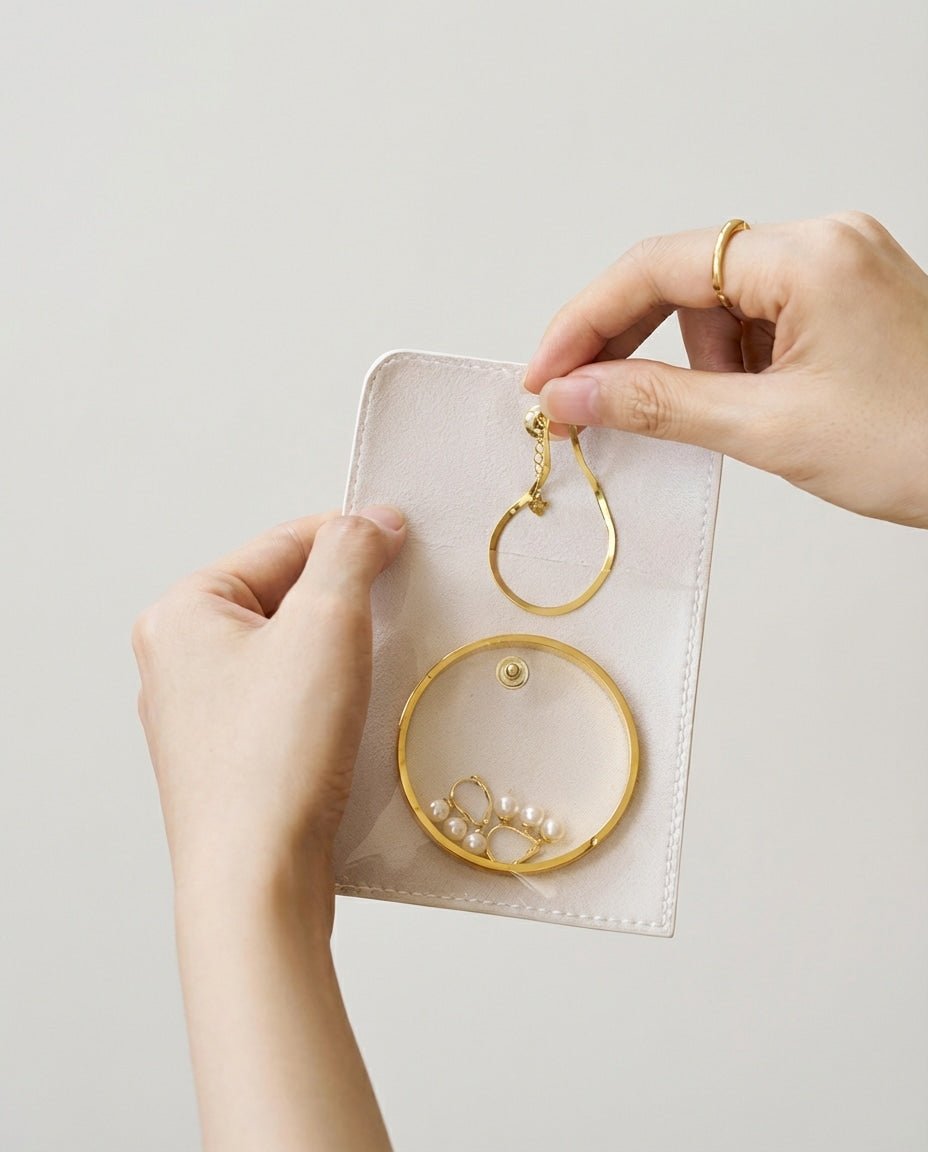 WF26CARR001-WT - Cream White - The 6 - in - 1 Jewelry Travel Pouch