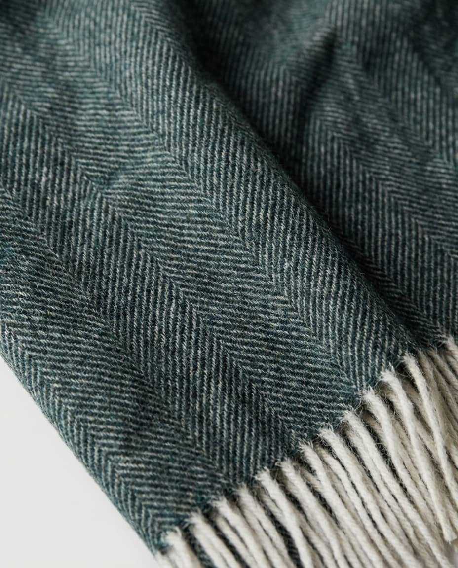 Wildfool Herringbone Cashmere-Blend Throw in Pine Green - Zoom View - 10% Cashmere, 90% Lambswool, Herringbone Weave