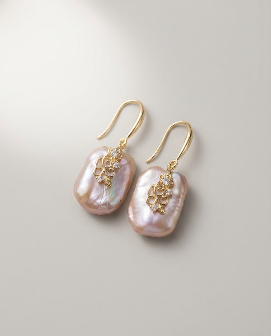 WF26OBJE010-MT - Gold Wave - The Molten Wave Baroque Earring