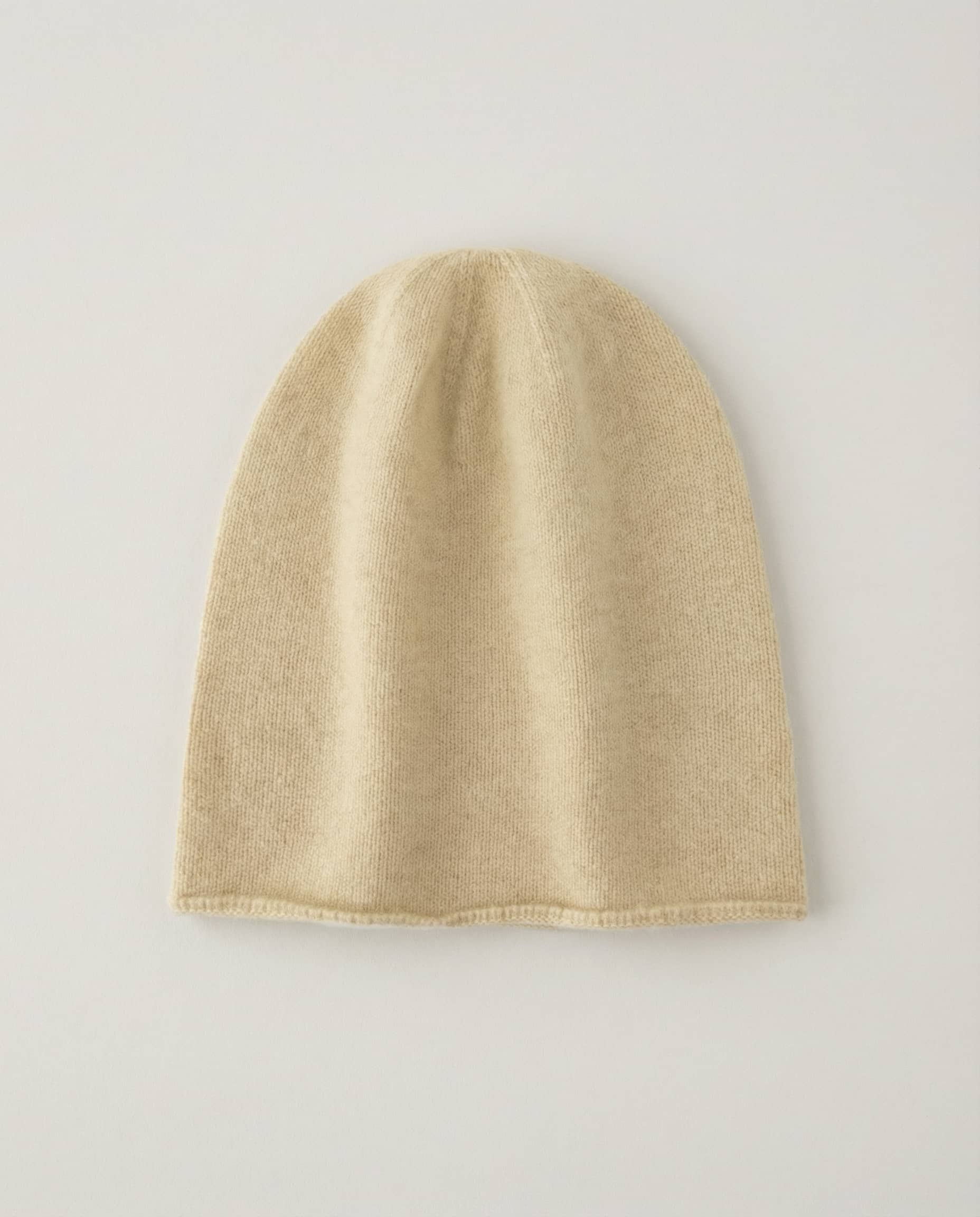 Wildfool The Prickle-Free Cashmere Hat in Raw Cashmere - Zoom View - 100% Alashan Cashmere, Zero-Itch Guarantee