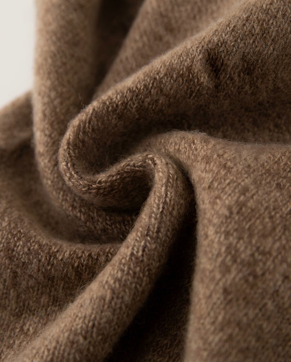 Wildfool The Prickle-Free Cashmere Hat in Heather Camel - Zoom View - 100% Alashan Cashmere, Zero-Itch Guarantee