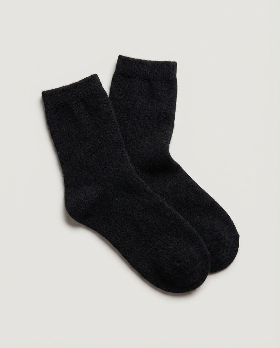 WF26TOUC003-BK - Midnight Black - The 100% Cashmere Bed Socks
