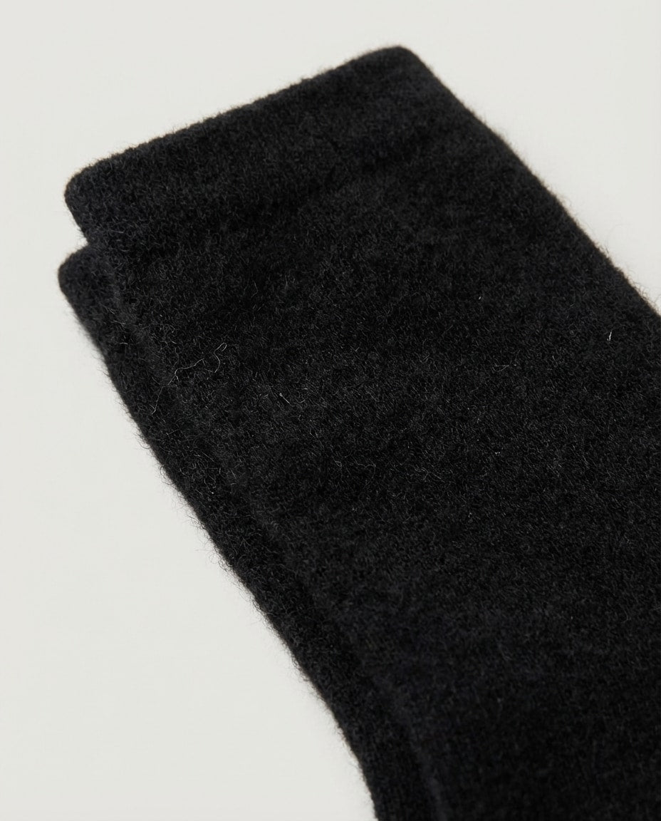 WF26TOUC003-BK - Midnight Black - The 100% Cashmere Bed Socks