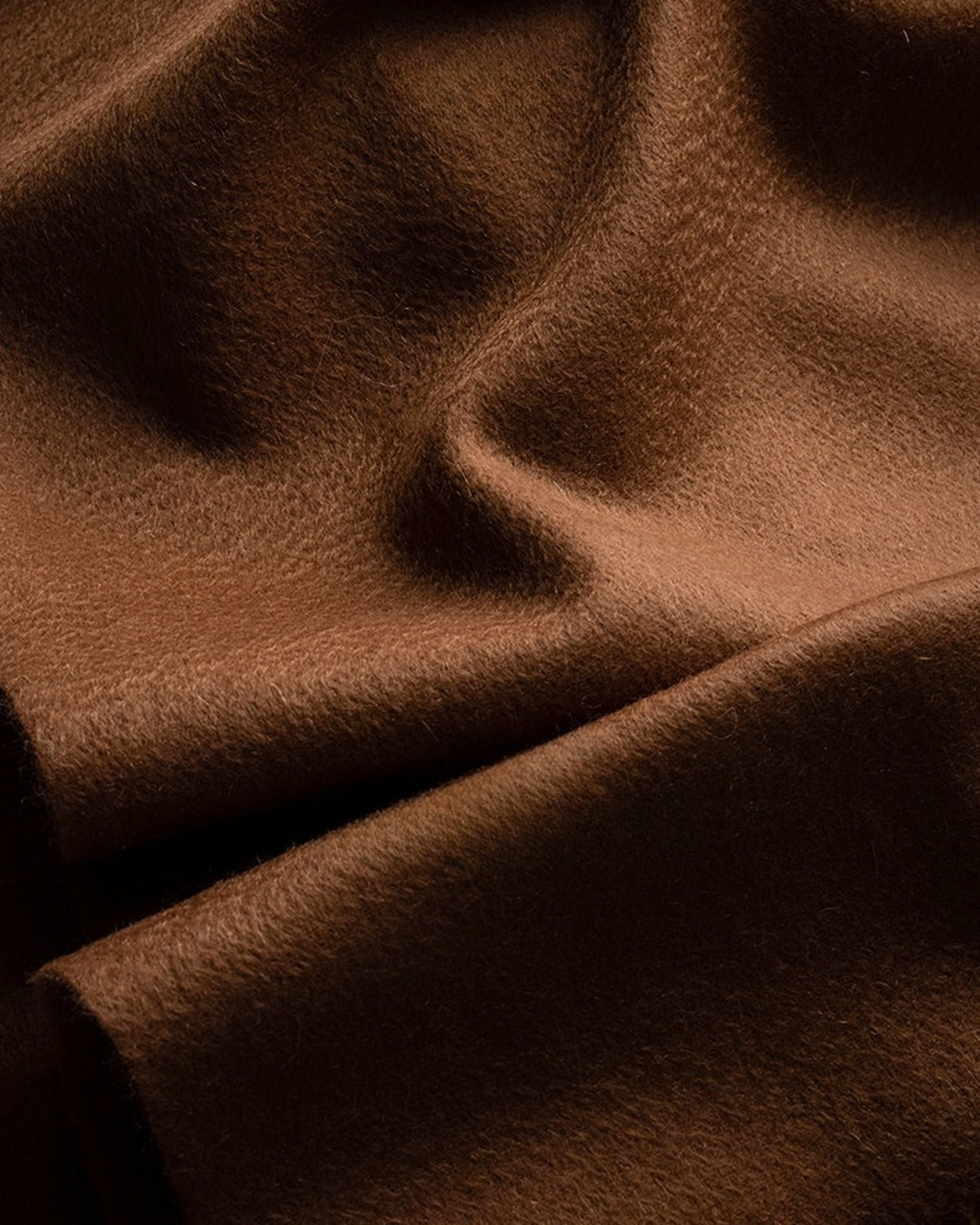 The Dune 100% Cashmere Scarf in Chocolate