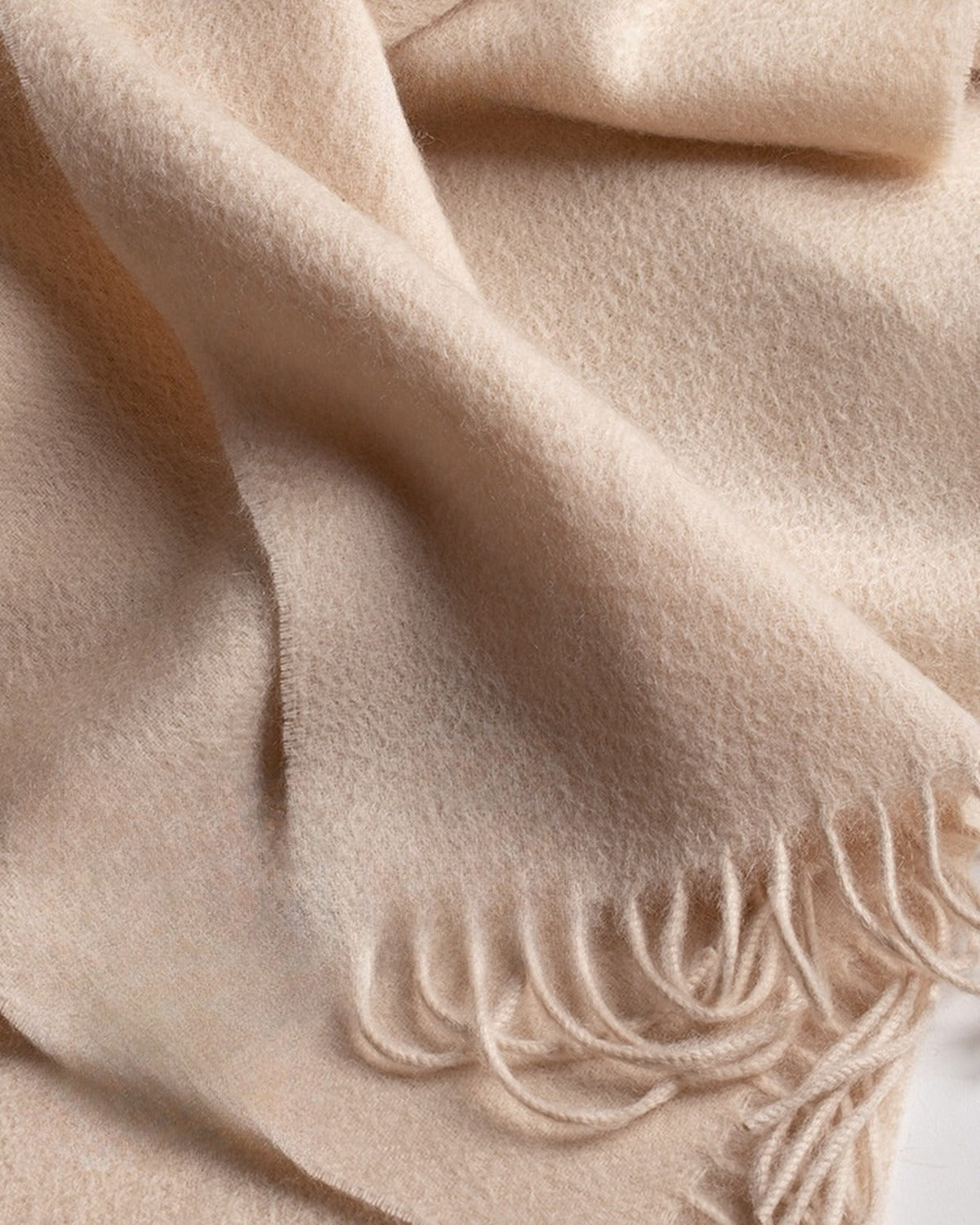 The Dune 100% Cashmere Scarf in Cream