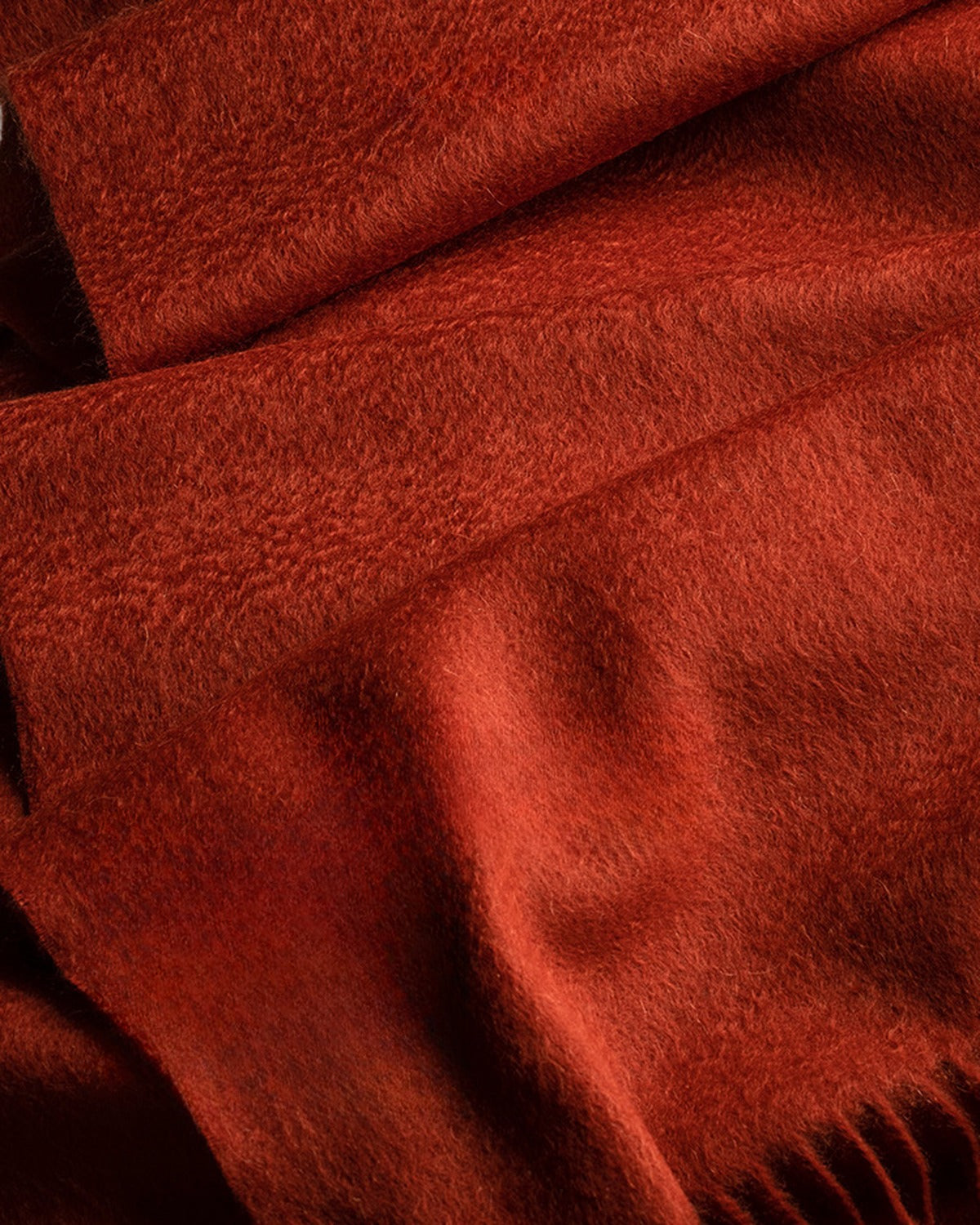 The Dune 100% Cashmere Scarf in Rust