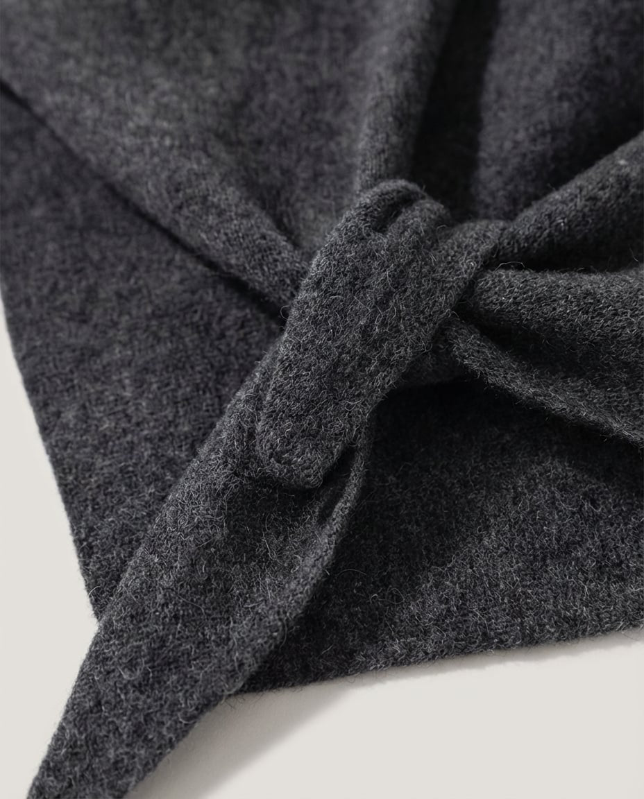 WF26WRAP007-GY - Charcoal - The 100% Cashmere Mini Neckerchief